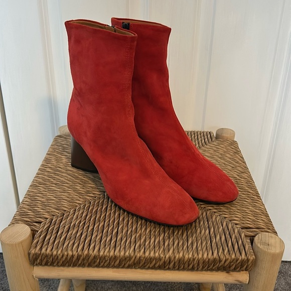 Gorgeous red boots. Soft suede.
Like new. Rag & bone. - Picture 1 of 6